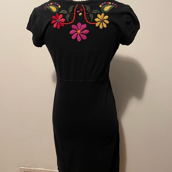 Johnny Was Embroidered Dress - Picture 15 of 15
